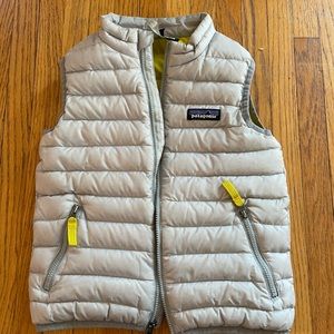 EUC Toddler Down Sweater Patagonia Vest